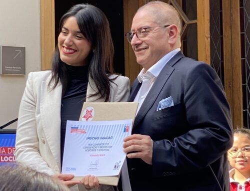 Reconocimiento a Fernando Solís Lara en el Día Nacional de la Locutora y el Locutor